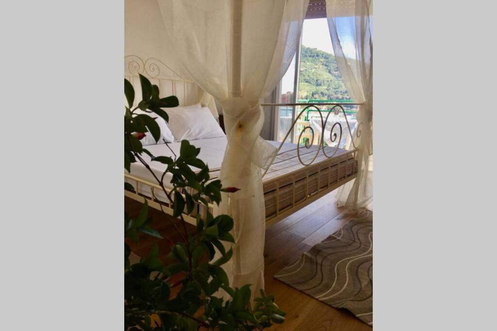 Splendido Appartamento Vista Mare レヴァント エクステリア 写真