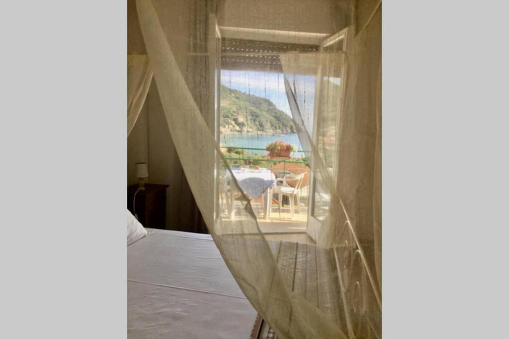 Splendido Appartamento Vista Mare レヴァント エクステリア 写真